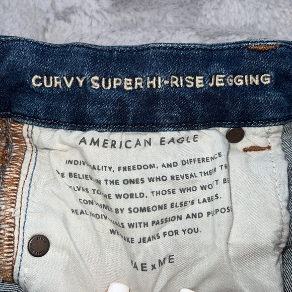 AE Jeans - Picture 4 of 4